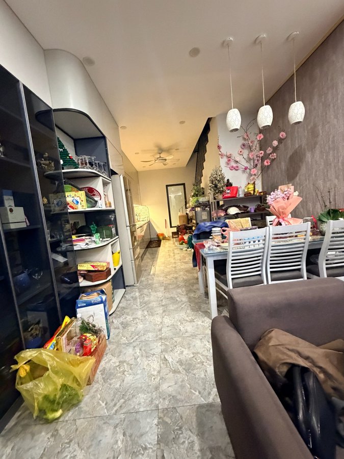 Bán Nhà Mặt Phố  Ngọc Lâm Long Biên Hà Nội Kinh Doanh sầm uất - Hình 2