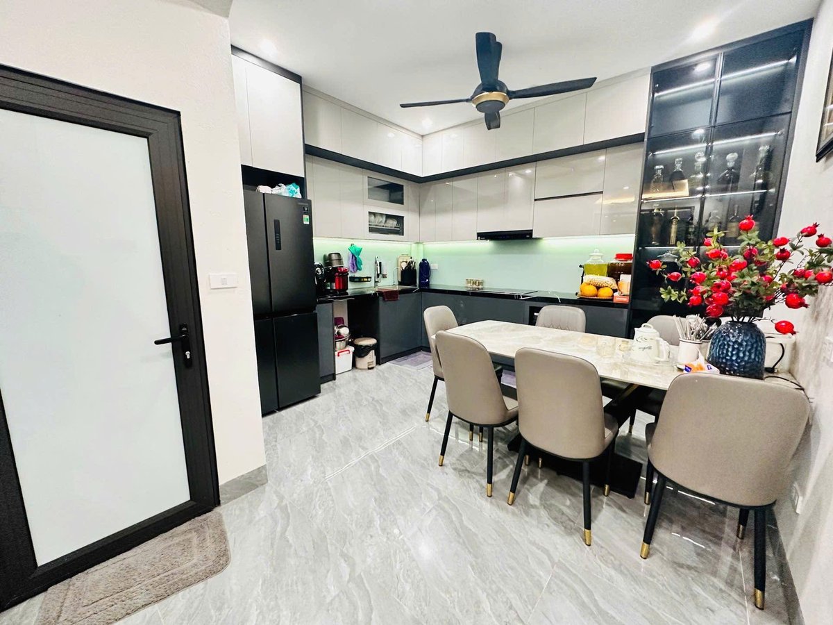 Bán nhà xây mới cực đẹp Chu Huy Mân Long Biên Hà Nội - Hình 2