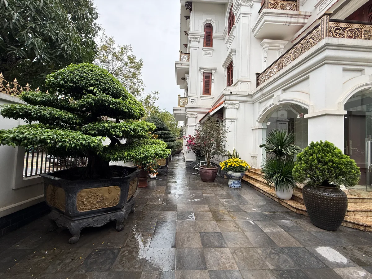 Bán Gấp Biệt Thự Tây Nam Hồ Linh Đàm Hoàng Mai Hà Nội - Hình 3